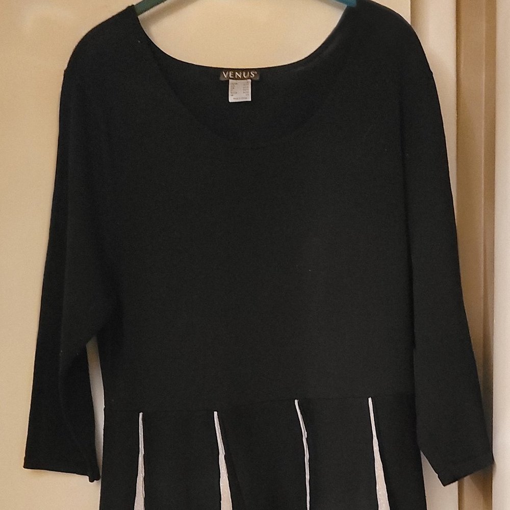 Venus Size XL Sweater Dress